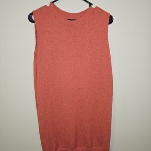 Sleeveless Coral Sweater - Crew Neck